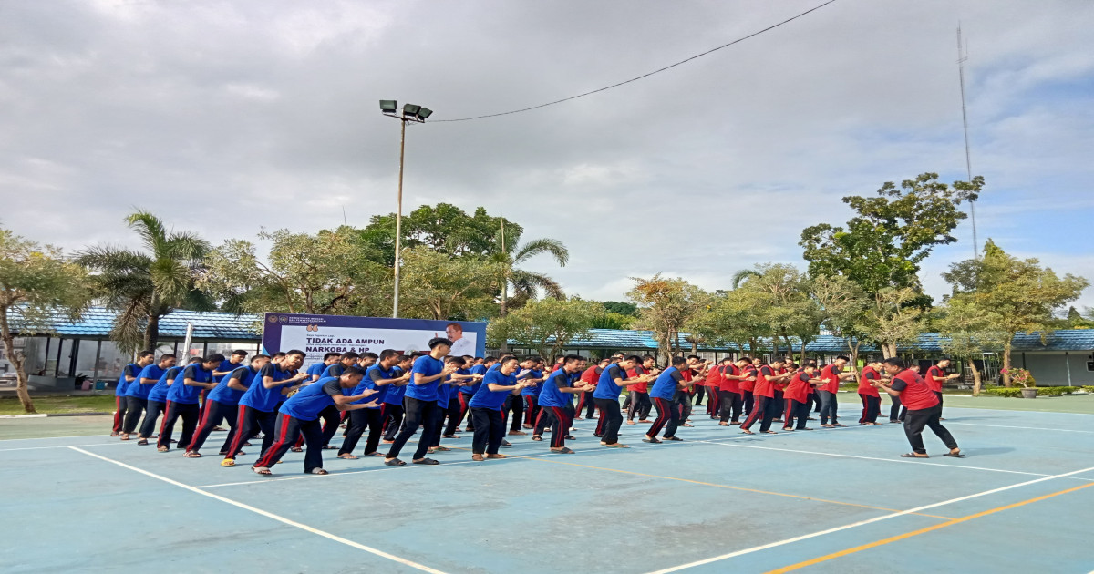 Sambut Harkitnas ke-117, WBP Lapas Narkotika Karang Intan Persembahkan Yel-Yel Semangat Kebangsaan