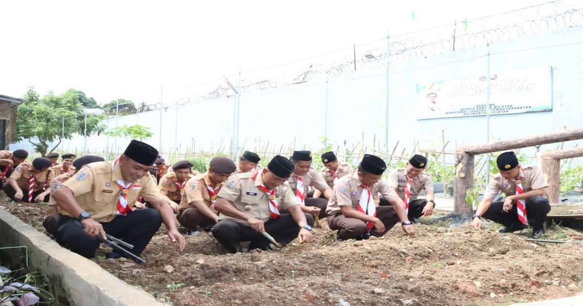 Lapas Karang Intan Perluas Ladang Emas: Bibit Melon Golden Siap Hasilkan Kemandirian Pangan